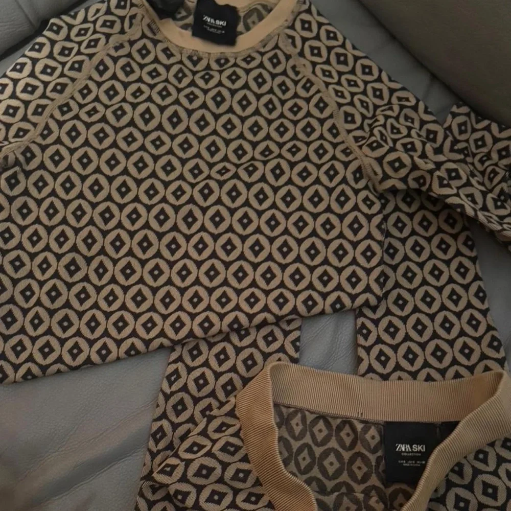 Zara Thermolite Jacquard Ski Set - Picture 2 of 2